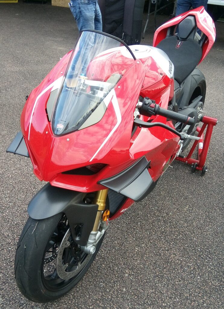 Ducati Panigale V4 R