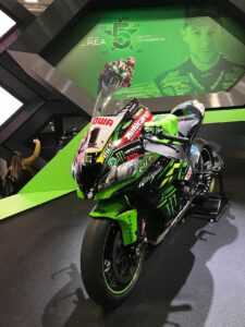 Kawasaki Ninja ZX-10R (Superbike race)