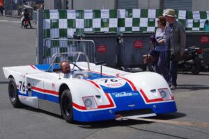 Chevron B19