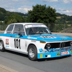 BMW 2002 (historic race)