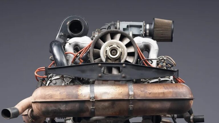 Porsche 911 Type 930/21 3.2L Engine