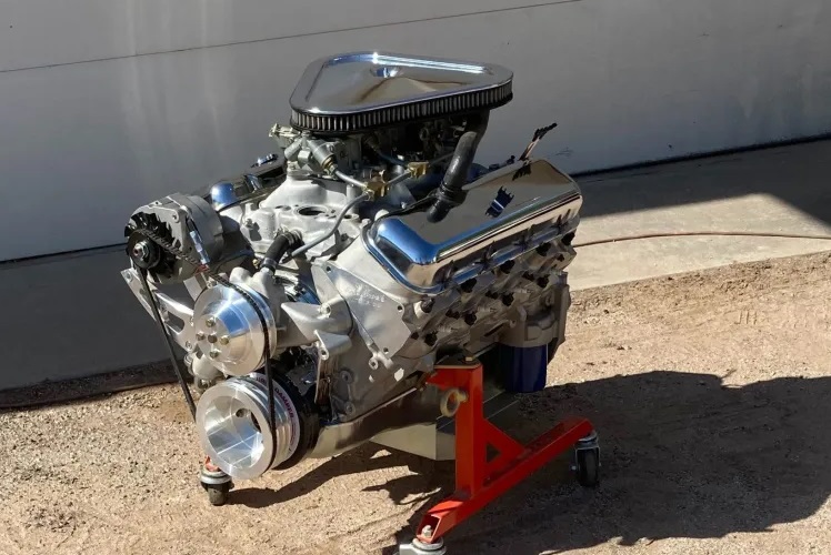 489ci Big-Block Chevrolet V8 Engine