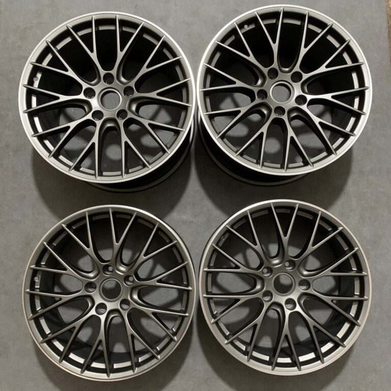 Set of 4 OEM Factory Porsche 911 991 RS Spyder 20″ Wheels Rims