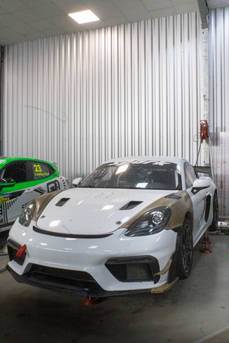 Porsche Cayman 718 RS CS