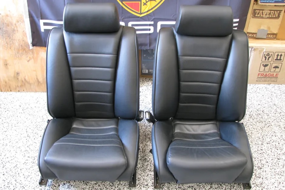 Porsche 911 Recaro Sport Seats
