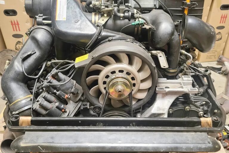 Porsche Type M64/01 Flat-Six Engine