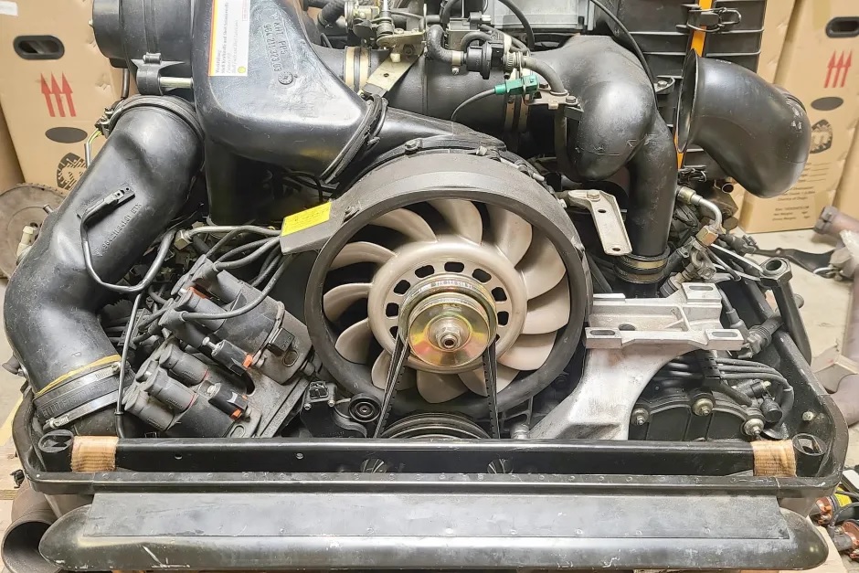 Porsche Type M64/01 Flat-Six Engine