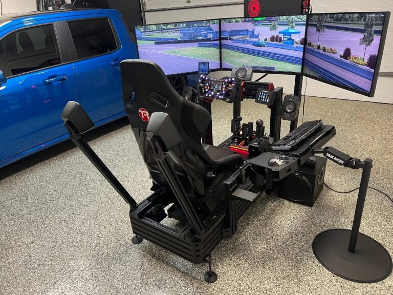 Trak Racer TR160 Multi-Display Simulator