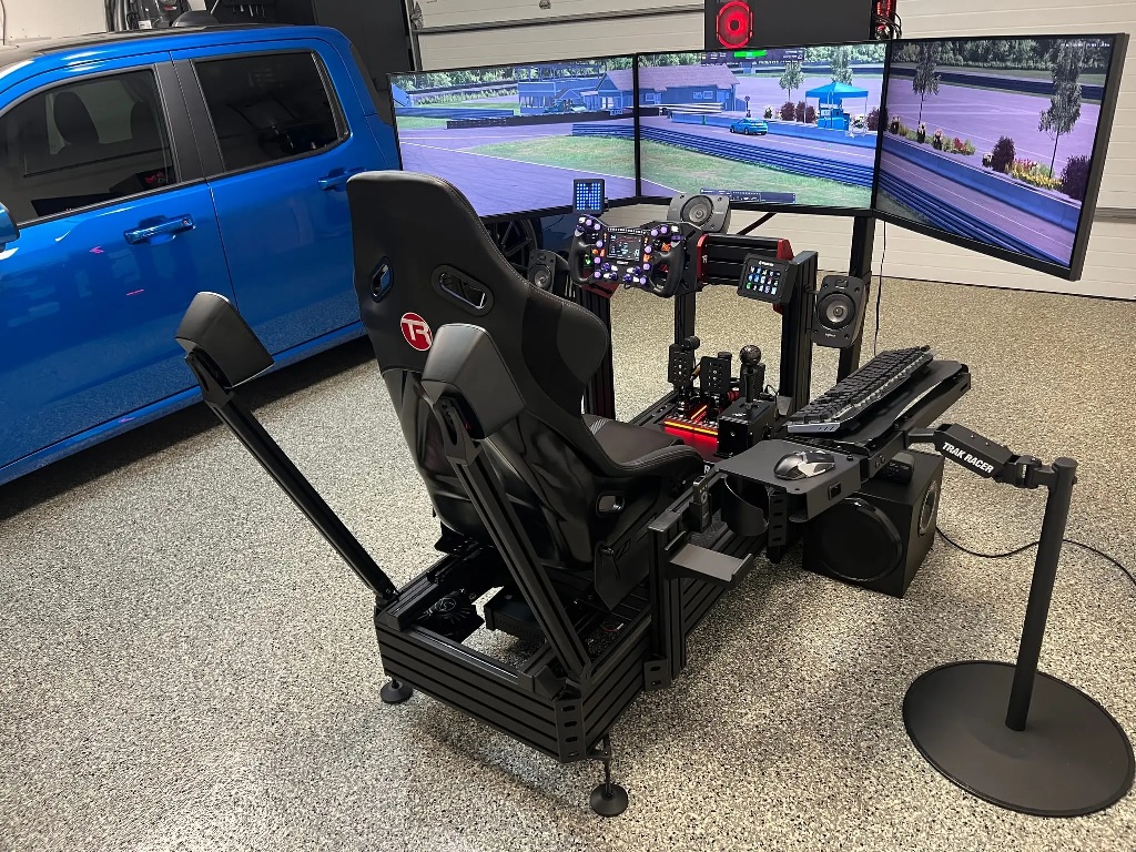 Trak Racer TR160 Multi-Display Simulator