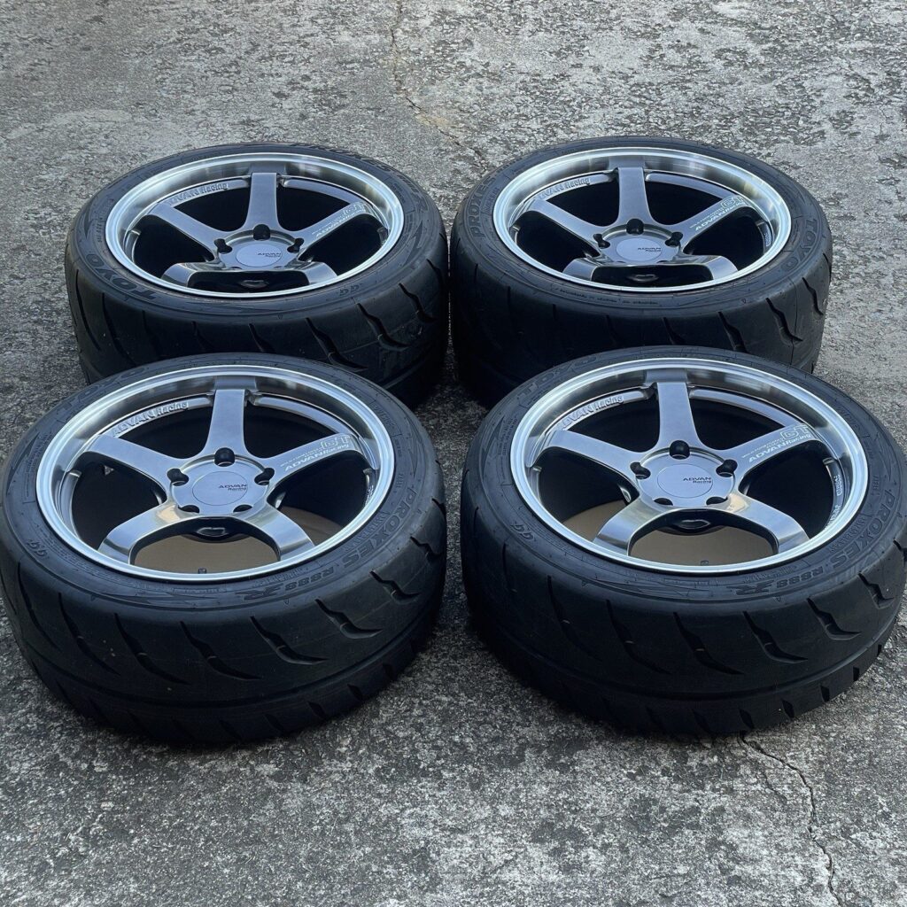 Porsche 911 RIMS 993 996 cayman boxster R888R tire