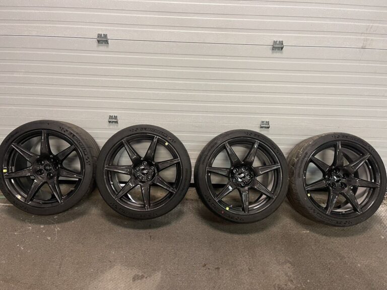 2022 Shelby GT500 Carbon Fiber Wheels Cftp