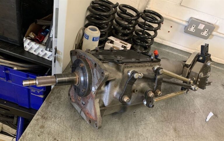 Ford Toploader Gearbox Dogbox