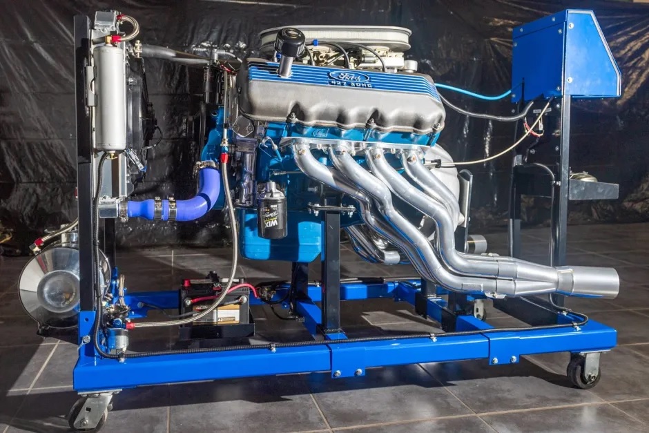 Ford 427ci SOHC Cammer V8 Engine