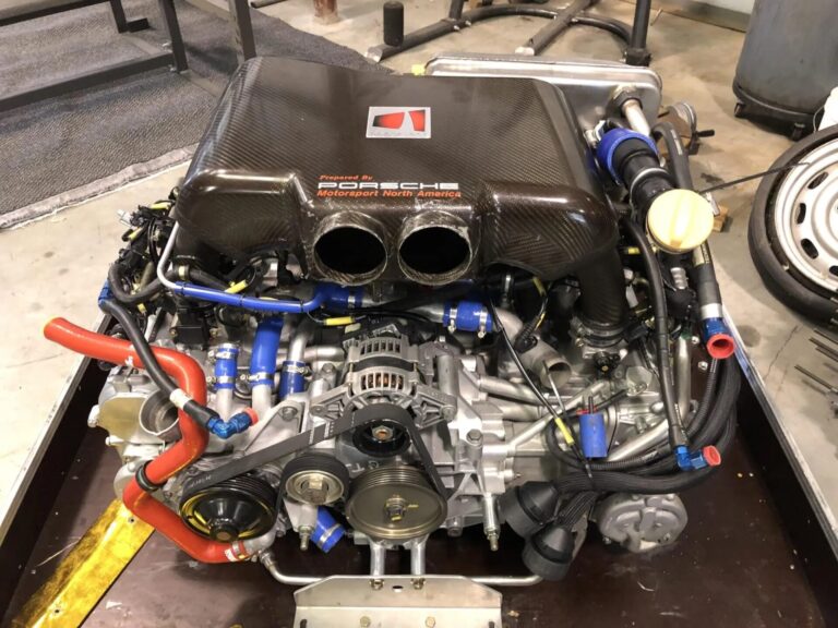 Porsche 996 GT3 RSR 3.8L Flat-Six Sprint Engine
