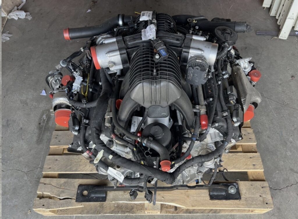 2019-2021 Mclaren 600LT V8 COMPLETE ENGINE MOTOR BLOCK TURBO HARNESS INTAKE