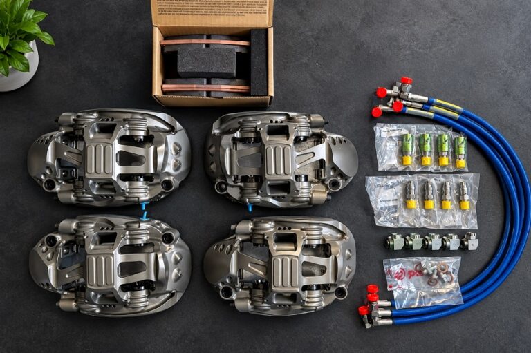 BREMBO Racing brake caliper set