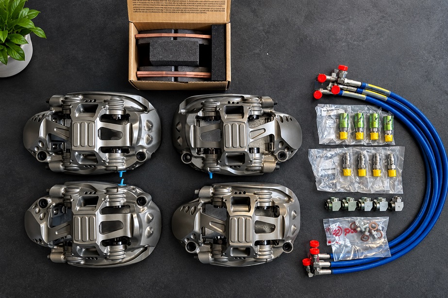 BREMBO Racing brake caliper set