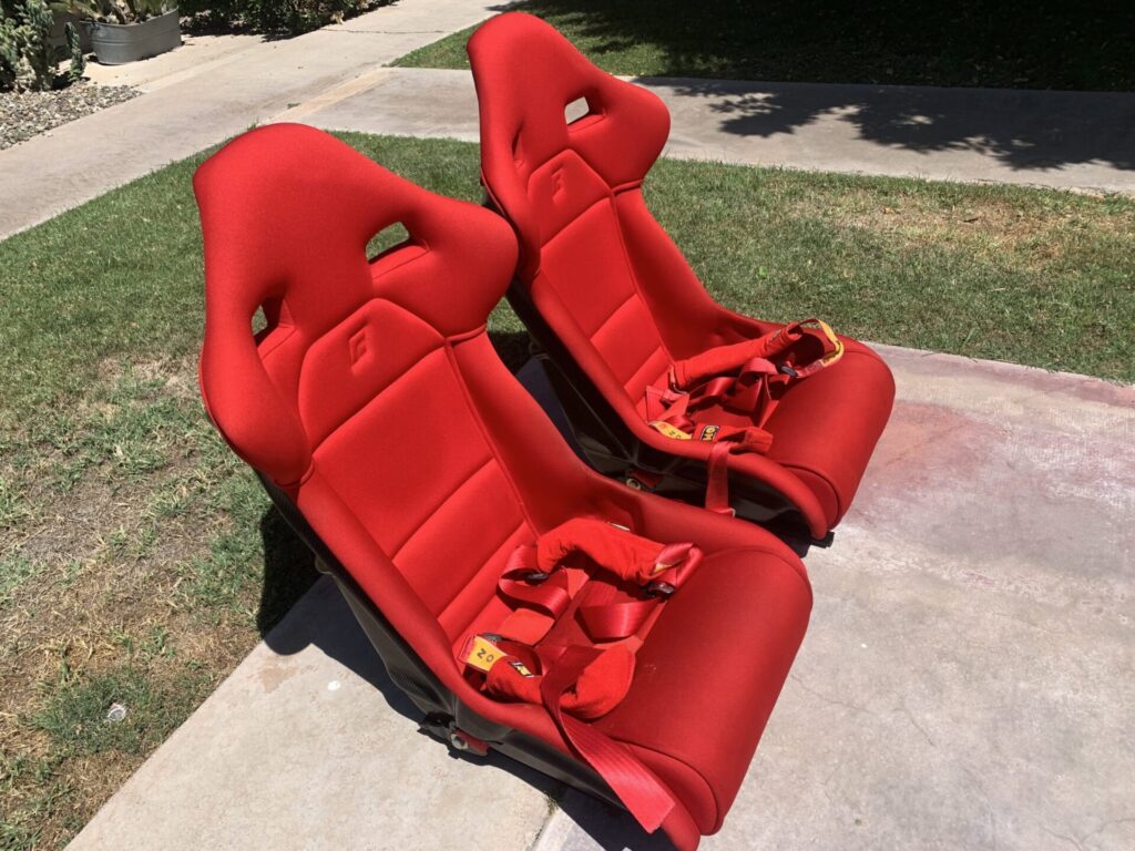 Ferrari F40 Seats with Harness