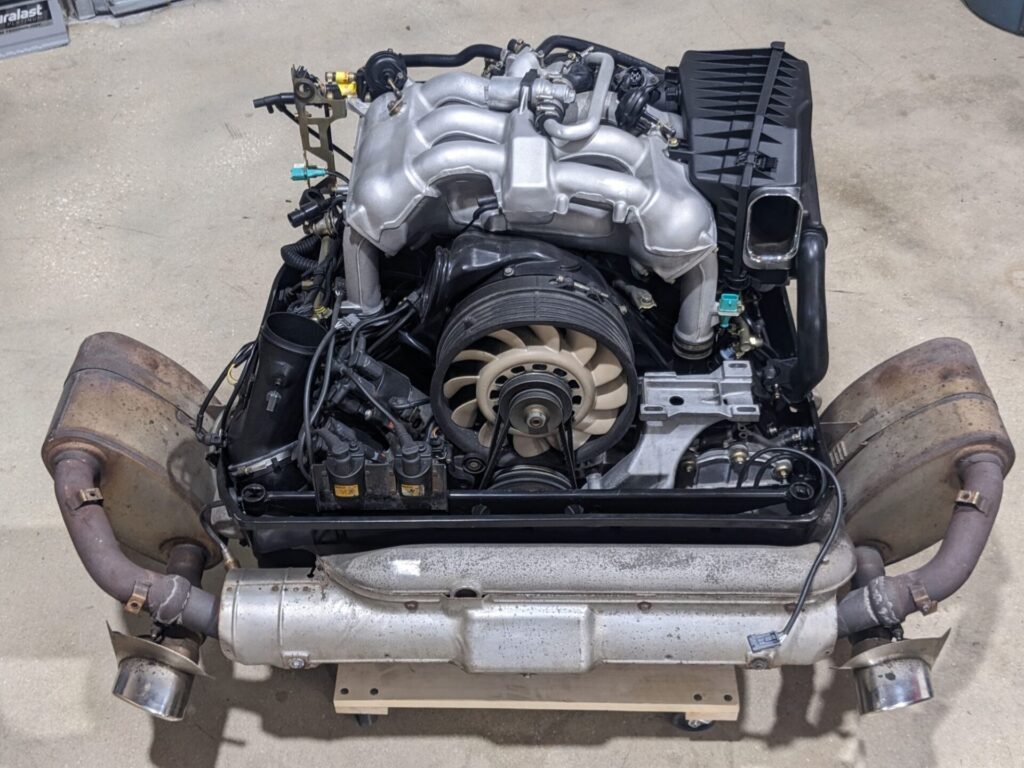 Porsche 993 3.6L VarioRam Engine