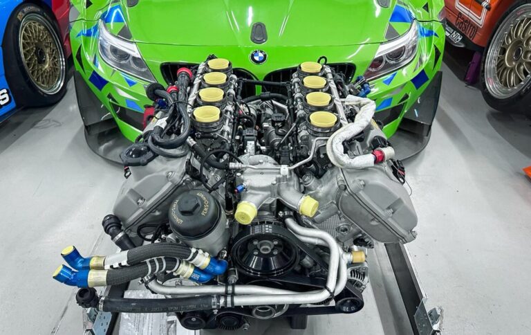 BMW Z4 GT3 engine P65
