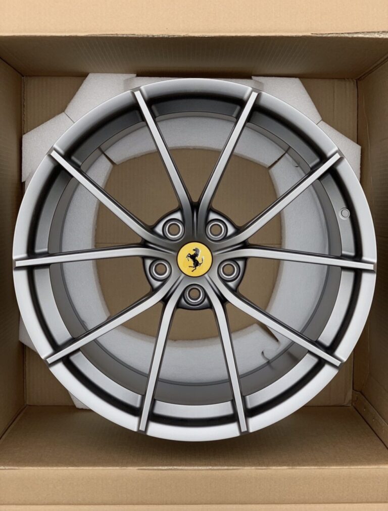Genuine Ferrari 488 PISTA Wheels Forged Wheels Rims Cerchi 20